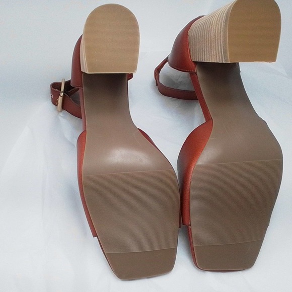 Steve MaddenMadden Girl Estoria Cognac Leather Ankle Strap Block Heels - Picture 6 of 8